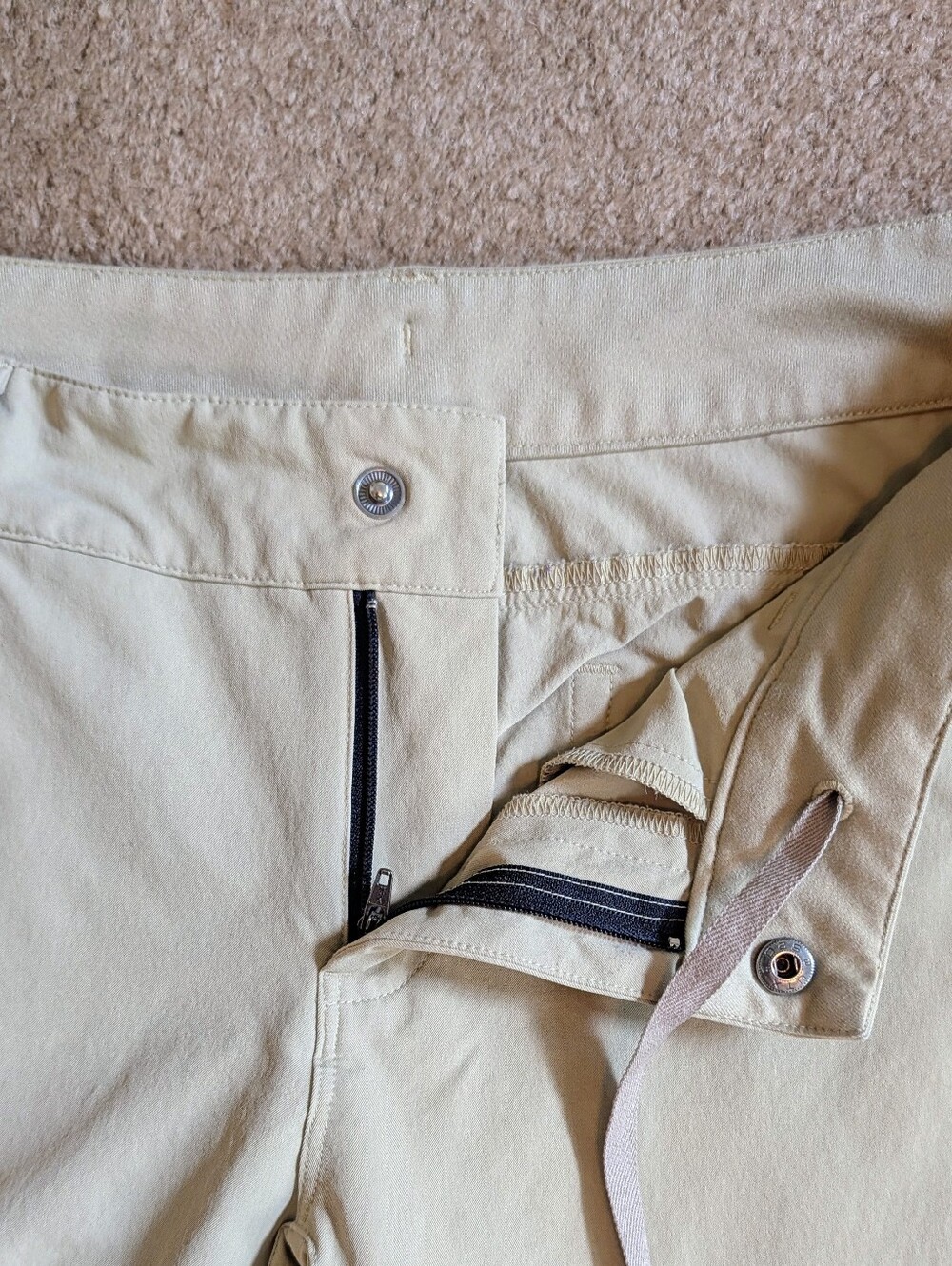 REI Convertible Three In One Hiking Outdoor Pants Khaki Articulated Knee 4 - Picture 5 of 12